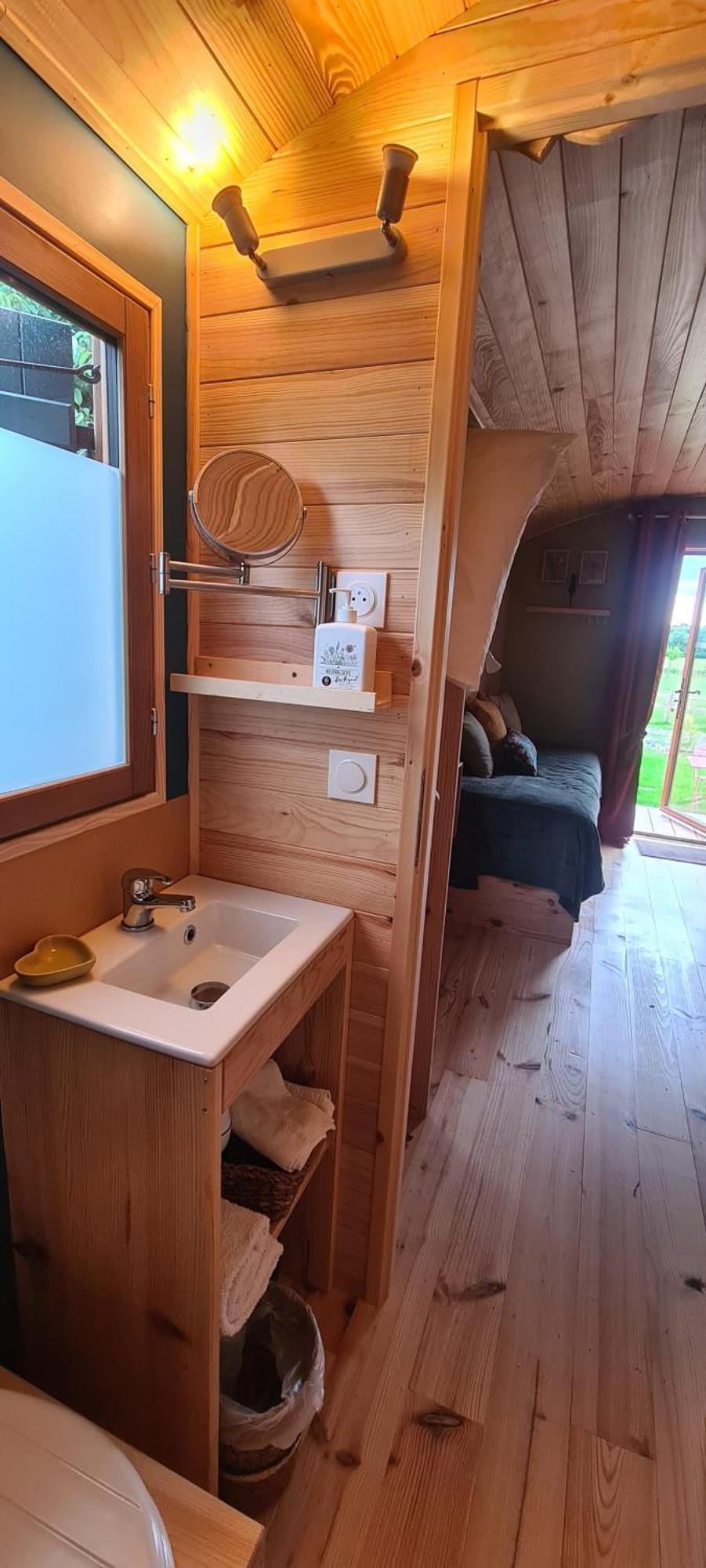 Roulotte A La Ferme Buissonniere Villa La Lande-de-Louge ภายนอก รูปภาพ